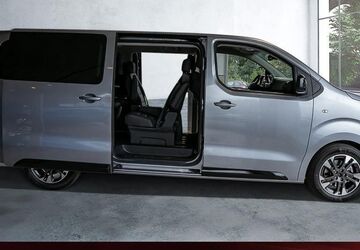 Opel Zafira Life 1.500 km 54.999 &euro; Dortmund 44289