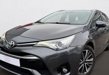 Toyota Avensis 238.000 km 7.199 &euro; Frankfurt am Main 60386