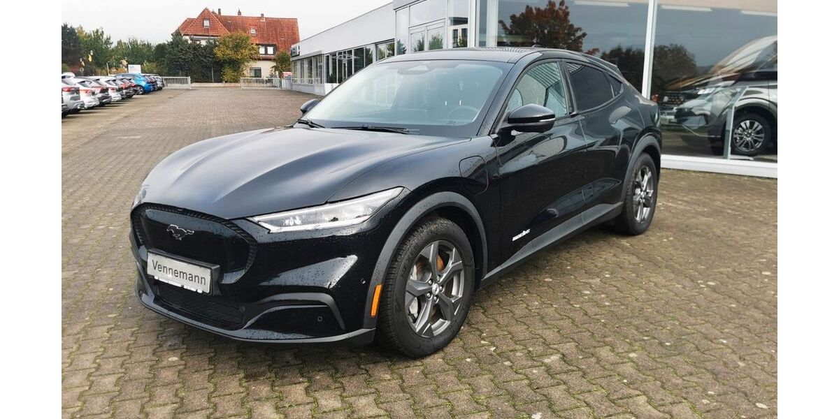 Ford Mustang Mach-E 2.700 km 35.690 &euro; Hilter 49176