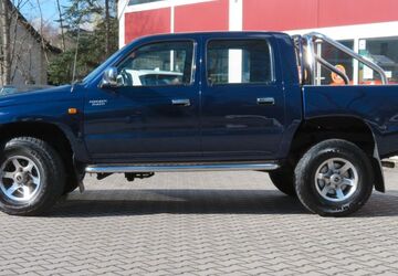 Toyota Hilux 99.600 km 19.990 &euro; Chemnitz 09127