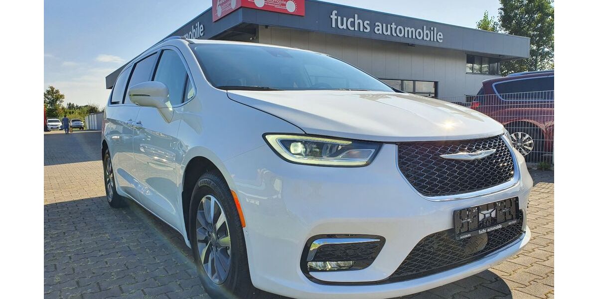 Chrysler Pacifica 52.307 km 46.990 &euro; Augsburg 86165