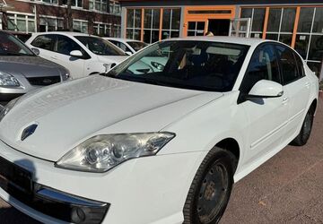 Renault Laguna 216.950 km 2.890 &euro; Magdeburg 39124