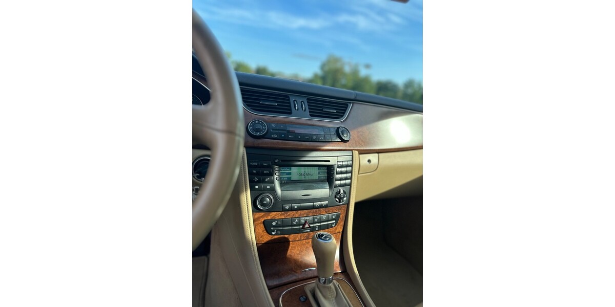 Mercedes-Benz CLS 320 180.000 km 8.999 &euro; Schliengen 79418