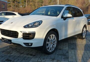 Porsche Cayenne 93.485 km 40.990 &euro; Neustadt i.H. 23730