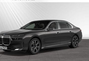 BMW 750 4.500 km 99.899 &euro; Kleve 47533