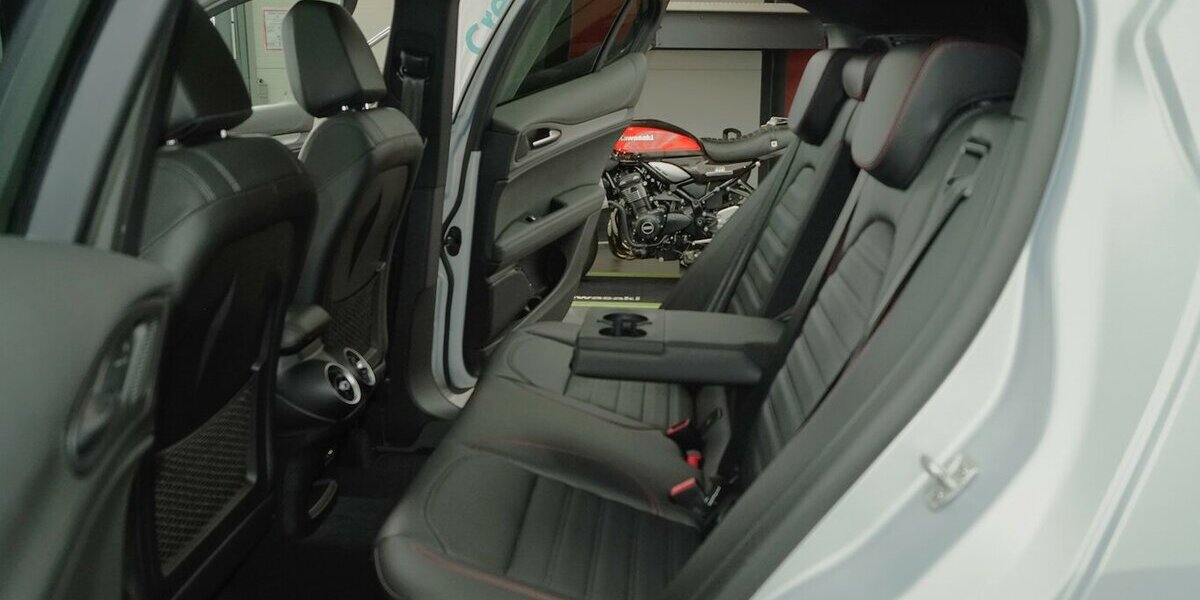 Alfa Romeo Stelvio 2.2 D Competizione Q4 ALLRAD LEDER AHK 45.000 km 37.990 &euro; Lich 35423