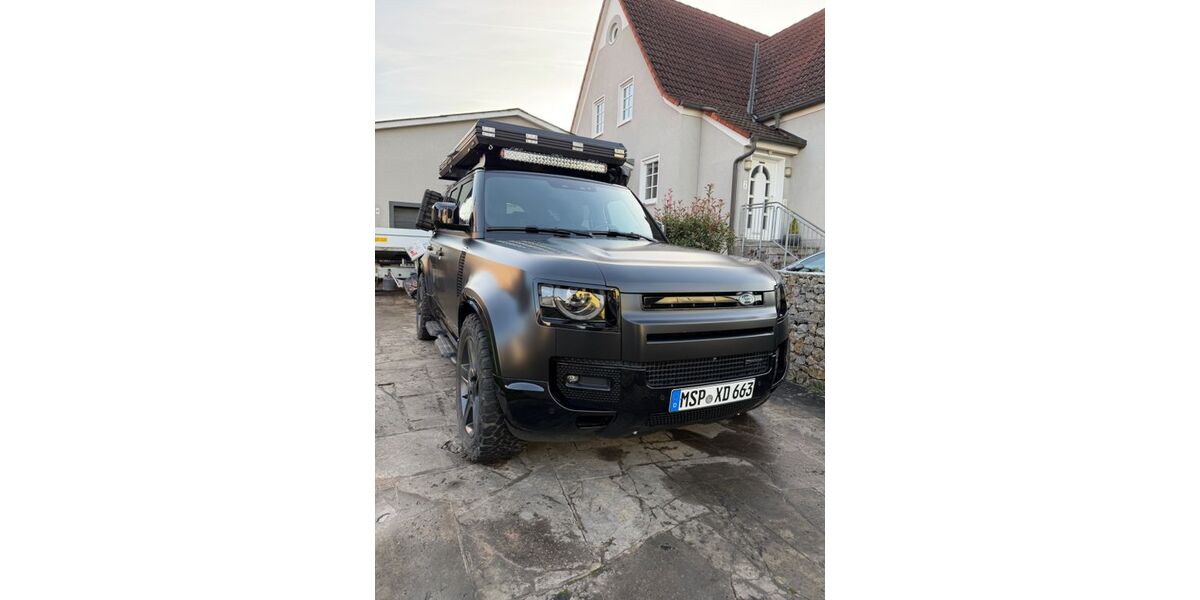 Land Rover Defender 48.000 km 71.900 &euro; Eußenheim 97776