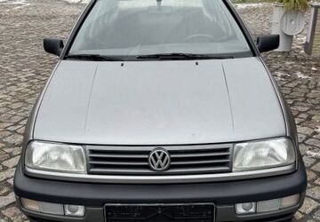 VW Vento 60.000 km 3.499 &euro; Neukirch 01936