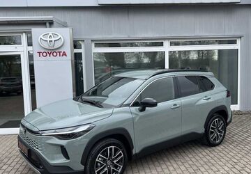 Toyota Corolla Cross 2.500 km 37.840 &euro; Mühlhausen 99974