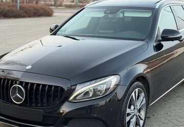 Mercedes-Benz C 250 279.936 km 9.499 &euro; Neustrelitz 17235