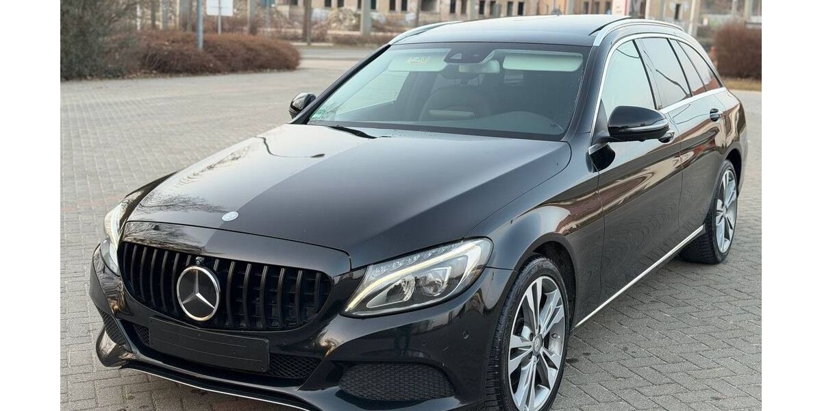 Mercedes-Benz C 250 279.936 km 9.499 &euro; Neustrelitz 17235