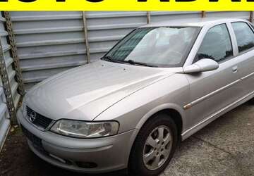 Opel Vectra 103.491 km 2.950 &euro; Lübeck 23556