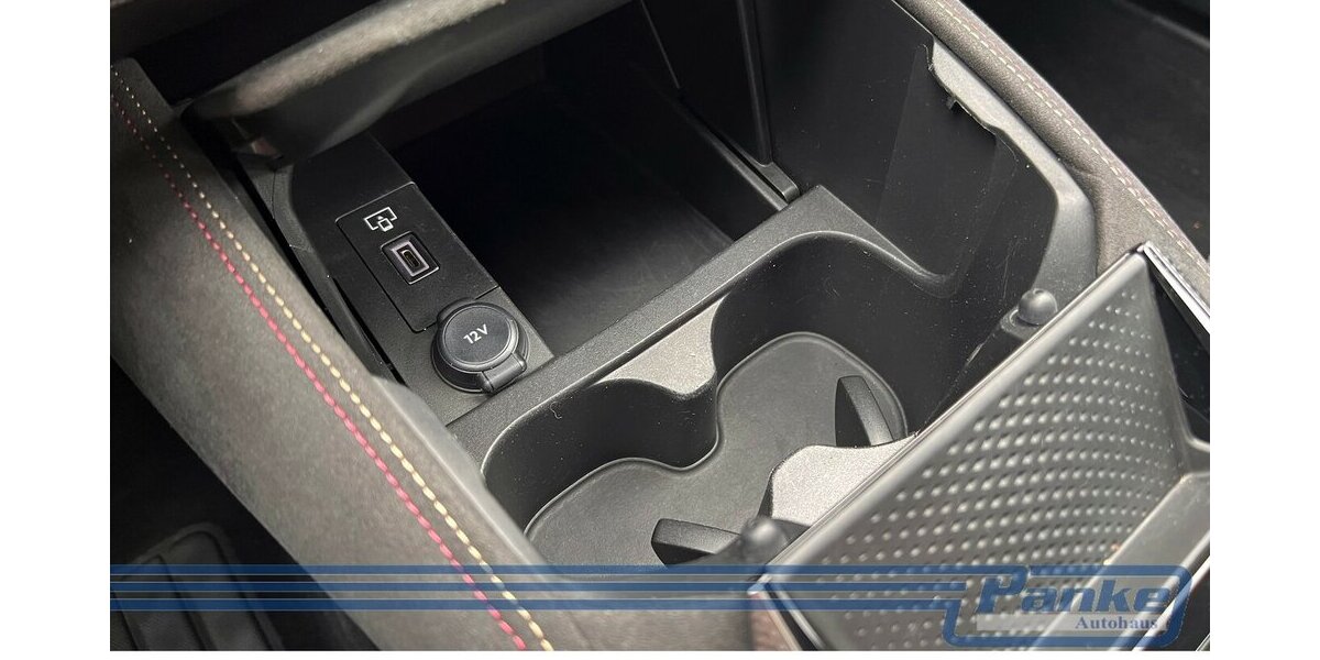 DS Automobiles DS4 Performance*LED*R-Cam*Alcantara*Sport* 27.656 km 18.990 &euro; Berlin 13187