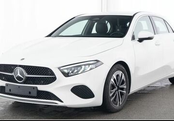 Mercedes-Benz A 180 8.590 km 27.990 &euro; Mössingen 72116
