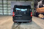 Opel Vivaro XL Extra long 9-Sitzer Klimaautom. AHK 9.900 km 35.999 &euro; Hamburg 22339