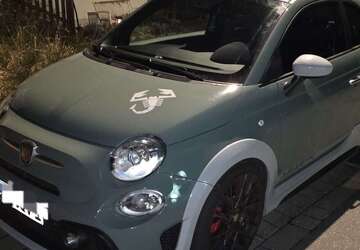 Abarth 695 31.000 km 25.900 &euro; Aurachtal 91086