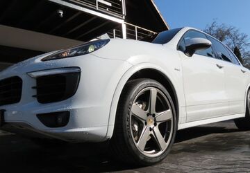 Porsche Cayenne 185.000 km 38.890 &euro; Wagenfeld 49419