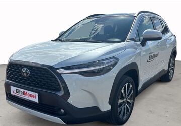 Toyota Corolla Cross 4.200 km 38.460 &euro; Mayen 56727