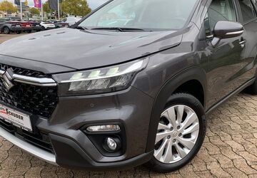 Suzuki (SX4) S-Cross 41.690 km 22.440 &euro; Hildesheim 31137