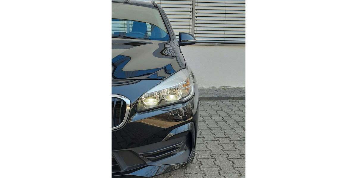 BMW 216 192.344 km 11.999 &euro; Aschheim 85609
