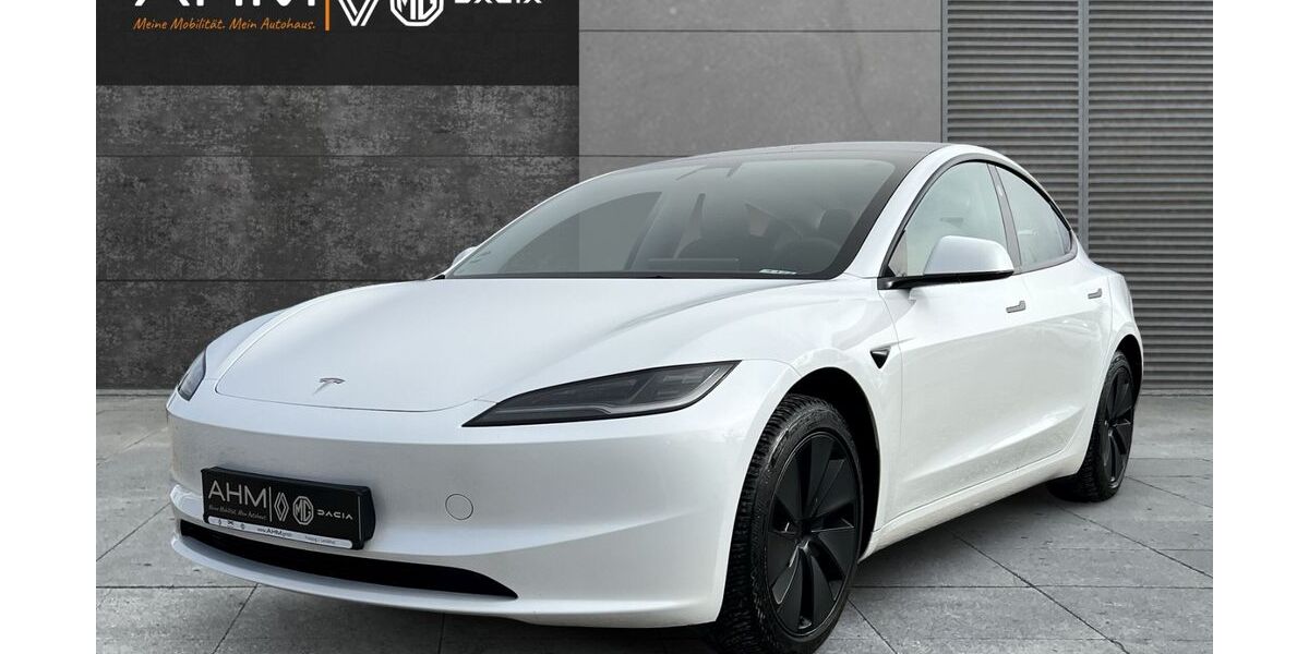 Tesla Model 3 69.835 km 32.990 &euro; Freising 85354