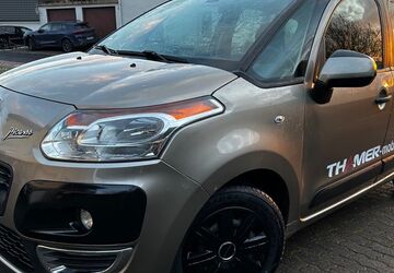 Citroen C3 Picasso 210.000 km 2.250 &euro; Niederaula 36272