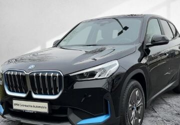 BMW iX1 22.097 km 34.988 &euro; Frankfurt 60314