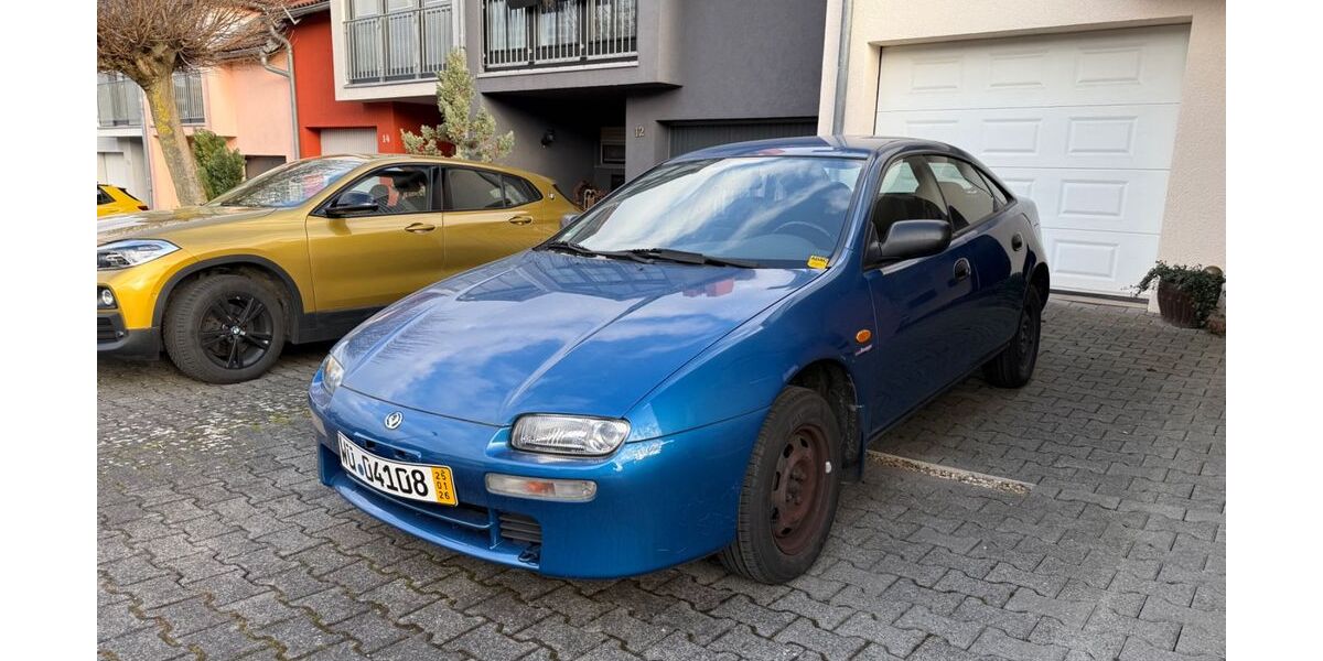 Mazda 323 44.203 km 5.490 &euro; Würzburg 97076