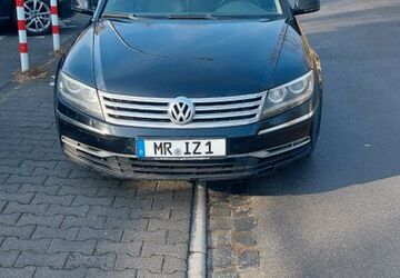VW Phaeton 229.000 km 10.900 &euro; Köln 51067
