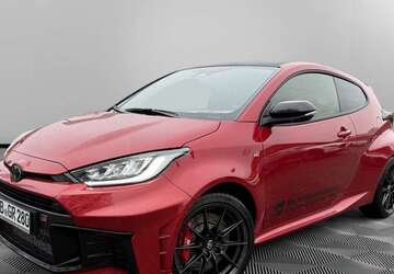 Toyota Yaris 1.500 km 52.900 &euro; Neubrandenburg 17034