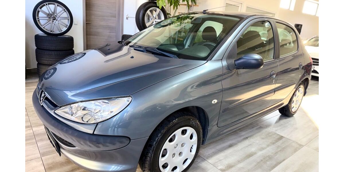 Peugeot 206 120.000 km 1.990 &euro; Merzig 66663