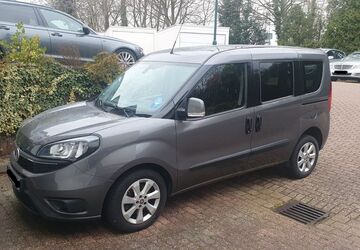 Fiat Doblo 56.200 km 17.490 &euro; Kreuzau 52372