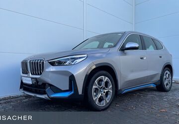 BMW iX1 20.714 km 34.899 &euro; Landsberg am Lech 86899