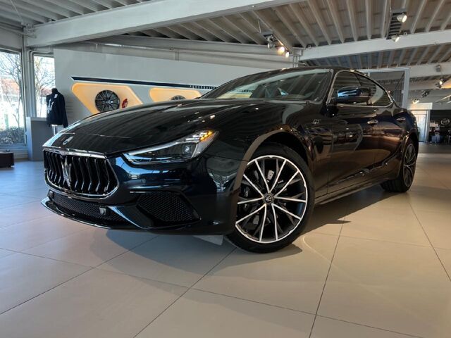 Maserati Ghibli 17.500 km 62.900 &euro; Ingolstadt 85053