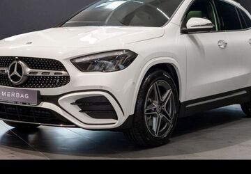 Mercedes-Benz GLA 180 15.000 km 39.900 &euro; Trier 54294
