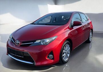 Toyota Auris 131.000 km 8.999 &euro; Speyer 67346