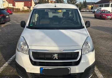 Peugeot Partner Tepee 122.060 km 5.700 &euro; Königswartha 02699