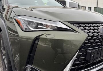 Lexus UX 121.480 km 20.900 &euro; Bad Doberan 18209