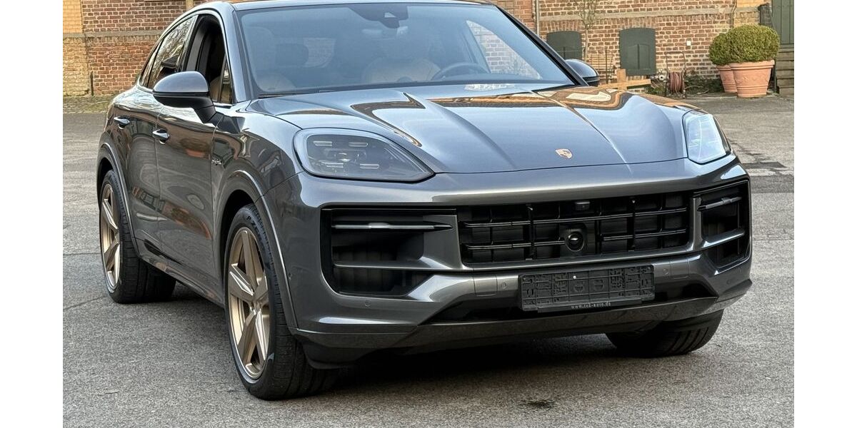 Porsche Cayenne 9.700 km 117.790 &euro; Frechen (bei Köln) 50226