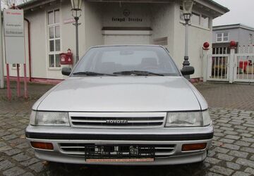 Toyota Carina 135.658 km 2.200 &euro; Dresden 01237