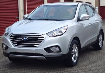 Hyundai ix35 29.740 km 10.500 &euro; Mönchengladbach 41066