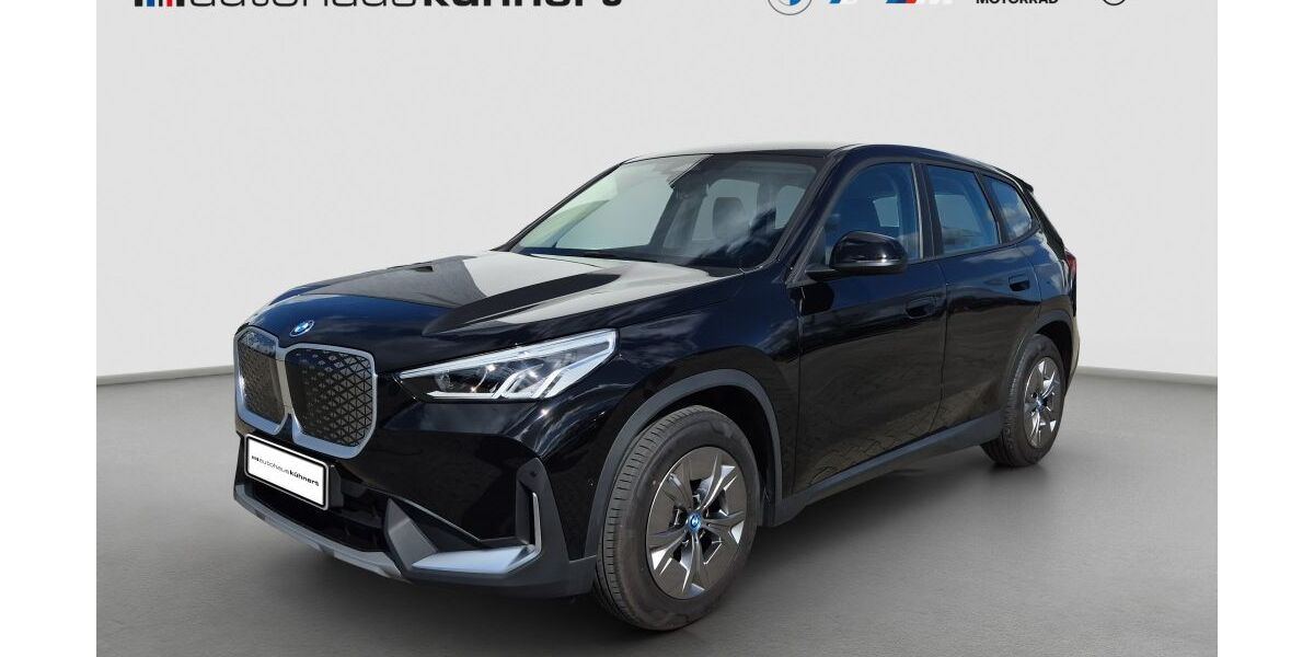 BMW iX1 2.000 km 36.445 &euro; Gera 07552