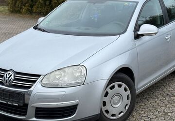 VW Jetta 102.000 km 2.950 &euro; Lollar ( bei Gießen ) 35457