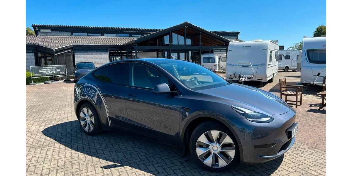 Tesla Model Y 28.000 km 35.990 &euro; Lagesbüttel (Braunschweig) 38179