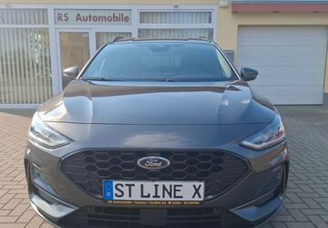 Ford Focus 22.500 km 24.400 &euro; Dessau 06847