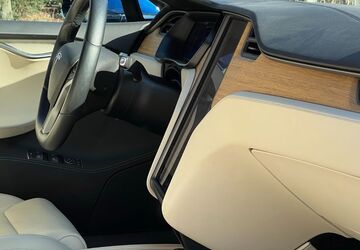 Tesla Model S 130.000 km 39.500 &euro; Berlin 13127