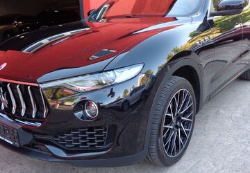 Maserati Levante 160.000 km 29.999 &euro; Nürnberg 90431