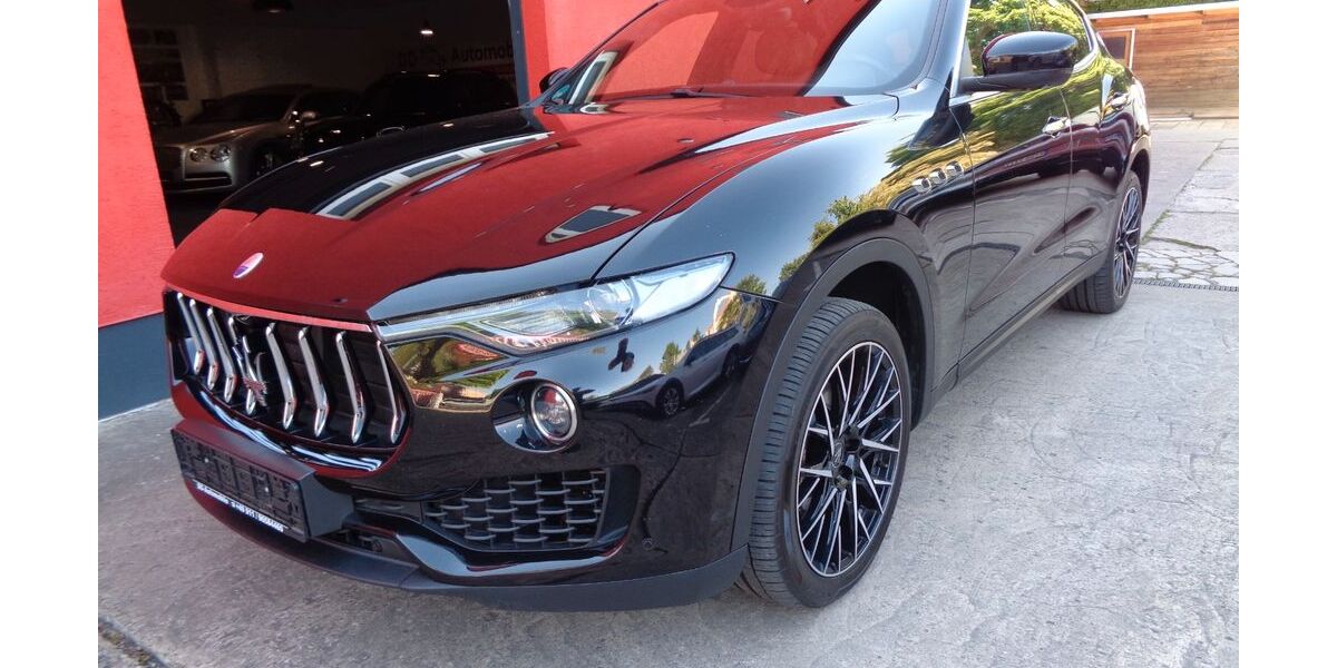 Maserati Levante 160.000 km 29.999 &euro; Nürnberg 90431