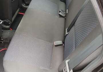 Lada Granta 40.900 km 3.200 &euro; Oberrot 74420