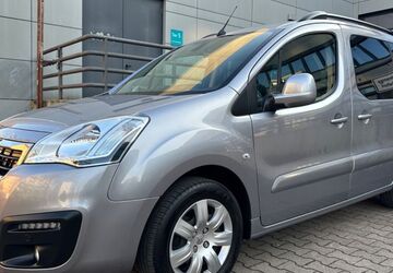 Peugeot Partner Tepee 144.500 km 9.490 &euro; Berlin 13353